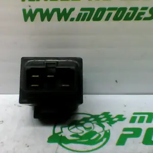 Foto de Relé Yamaha Cygnus flame 125 referencia 396-22-42861 foto 2