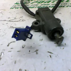 Foto de Sensor de patilla lateral Yamaha Majesty 125 referencia 80-19-39323 foto 1