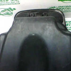 Foto de Porta-casco Daelim S3 125 I referencia 75-21-29345 foto 3