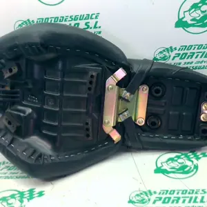 Foto de Asiento Kymco Zing ii 125 referencia 197-16-41018 foto 4