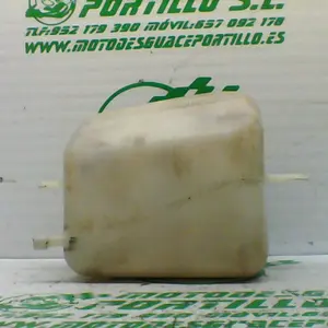 Foto de Bote expansor Kymco Xciting 500 referencia 70-23-42784 foto 4