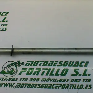 Foto de Eje del basculante Suzuki Marauder 125 referencia 46-19-17687 foto 3