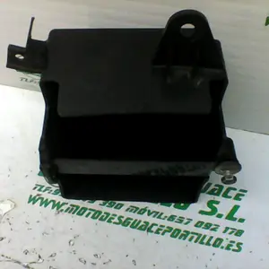 Foto de Caja batería Honda CBF 250 referencia 214-19-23167 foto 6