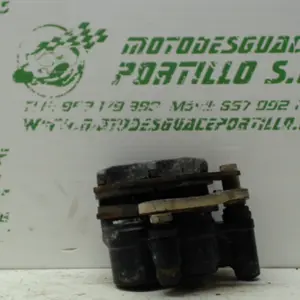 Foto de Pinza de freno delantera Piaggio FLY 125 4T referencia 75-19-18268 foto 2