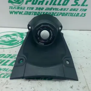 Foto de Embellecedor de cerradura de contacto Kawasaki Z 900 referencia 6-24-47490 foto 2