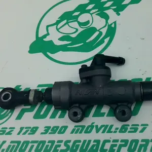 Foto de Bomba de freno trasero Honda CBR 600 R referencia 98-20-38228