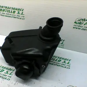 Foto de Caja de filtro Suzuki Marauder 250 referencia 193-21-33270 foto 9