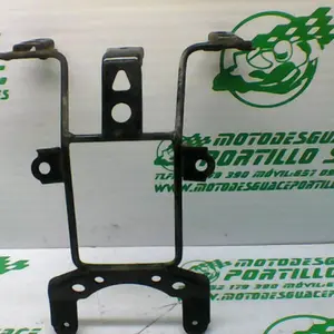 Foto de Soporte portamatricula Kymco Agility city 125 referencia 17-19-39628 foto 5