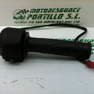Foto de Piña derecha Yamaha YBR 125 i referencia 171-21-30475 foto 10
