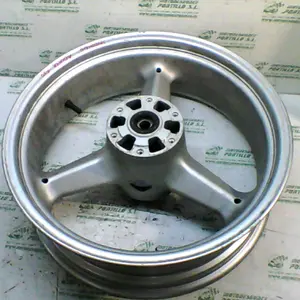 Foto de Llanta trasera Hyosung Aquila 650 07-08 referencia 51-17-15715 foto 2