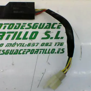 Foto de Regulador Peugeot tweet 125 referencia 419-22-40520 foto 19