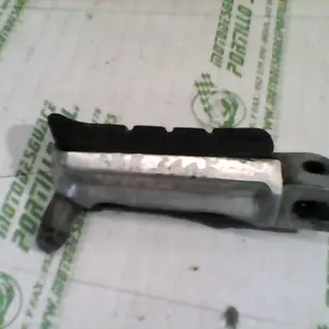 Foto de Reposapies delantero derecho Honda Cbr 600 F4i referencia 124-20-32697 foto 4