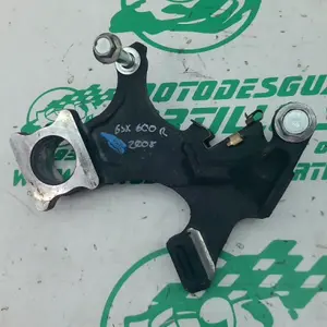 Foto de Soporte de pinza freno trasera Suzuki Gsx 600 R referencia 12-16-43681 foto 5