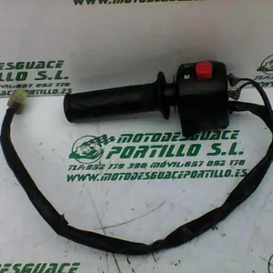 Foto de Piña derecha Yamaha Majesty 400 05-06 referencia 174-16-21314