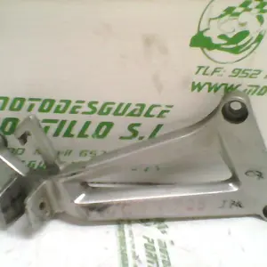 Foto de Estribera trasera derecha Honda CBR 125 referencia 125-16-12594 foto 2