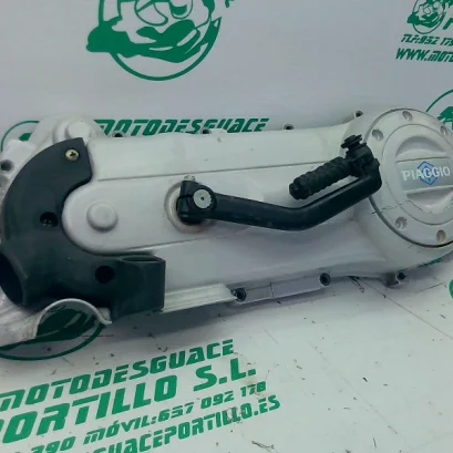 Foto de Tapa de cárter Piaggio Liberty 50 4T referencia 304-22-41003