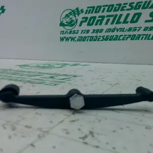 Foto de Palanca de Apertura Guantera Piaggio BEVERLY 300 I referencia 452-23-46631 foto 2