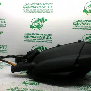 Foto de Caja de filtro Kymco super dink 300 i referencia 113-23-43367 foto 4