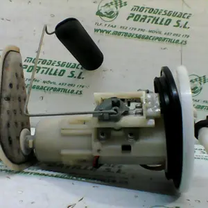 Foto de Bomba gasolina Honda PS 125 referencia 106-24-47655 foto 11