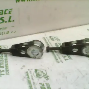 Foto de Tensores de rueda trasera Kawasaki Gpz 400 referencia 4-16-11405