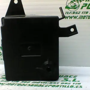 Foto de Caja batería Honda CBF 250 referencia 214-19-23167 foto 7