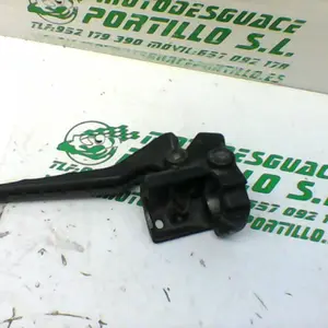 Foto de Soporte de maneta trasera Peugeot ST 50 referencia 37-18-21581 foto 3