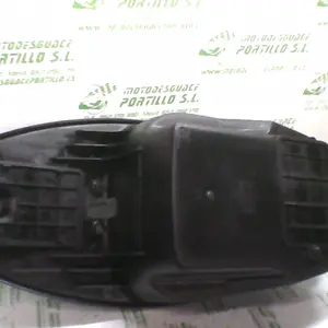Foto de Porta-casco Daelim Besbi 125 referencia 167-17-12300