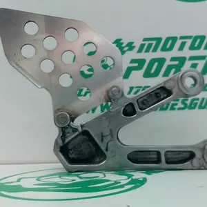 Foto de Estribera delantera izquierda Honda CBR 600 R referencia 98-20-38184