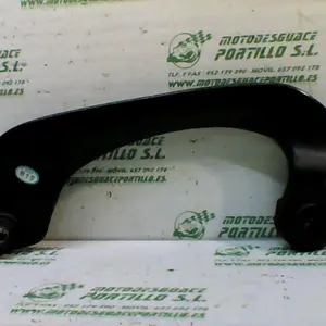 Foto de Asidero derecho Keeway RKV 125 referencia 326-22-42338