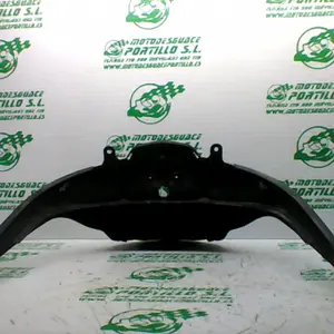 Foto de Portamatricula Kymco Super Dink 125 referencia 100-22-36543 foto 9