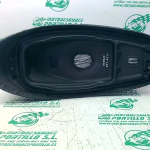 Foto de Asiento Kymco MILER 125I referencia 151-24-48074 foto 3