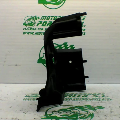 Foto de Tapa de cilindro Piaggio LIBERTY 125 3V referencia 67-23-42420
