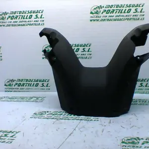 Foto de Embellecedor del manillar Suzuki Burgman 125 referencia 69-19-21043 foto 2