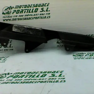 Foto de Cubre cadena Kawasaki Eliminator 125 referencia 274-18-17494 foto 3