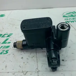 Foto de Bomba de freno delantero Kymco PEOPLE S 125 referencia 369-23-46737