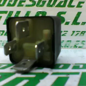 Foto de Rele de arranque Derbi Predator 50 referencia 138-18-23497 foto 4
