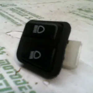 Foto de Interruptor de luz larga/corta Honda Lead 110 referencia 341-20-35250