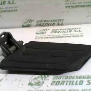 Foto de Reposapies trasero derecho Peugeot Kisbee 50 4T referencia 106-17-38221 foto 6