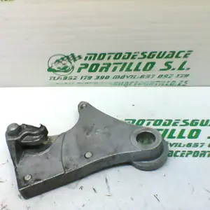 Foto de Soporte de pinza freno trasera Suzuki V Strom 650 referencia 144-19-21247 foto 3