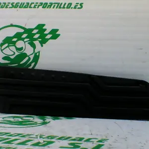 Foto de Alfombrilla derecha Kymco GRAND DINK 125 referencia 225-22-40098 foto 2