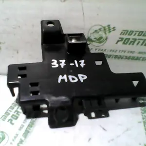 Foto de Tapa batería Honda Forza 250 referencia 234-18-16179 foto 4