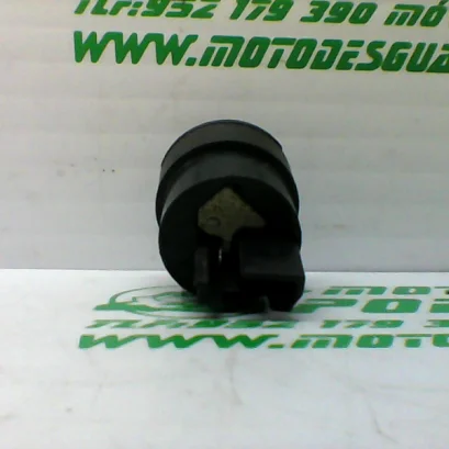 Foto de Rele de intermitencia Yamaha Cygnus x 125 2007 referencia 162-20-26831
