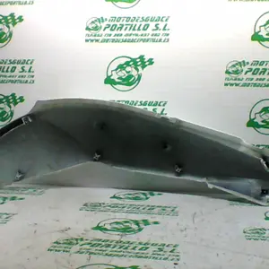 Foto de Carcasa bajo asiento Honda SH MODE referencia 413-21-32633 foto 7