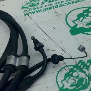 Foto de Cable acelerador Piaggio BEVERLY 350I referencia 252-23-45987 foto 2