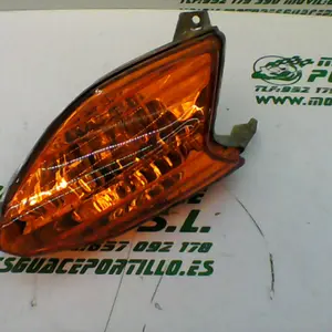 Foto de Intermitente delantero izquierdo Peugeot tweet 125 referencia 419-22-40510 foto 2