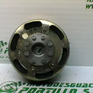 Foto de Plato magnetico Piaggio ZIP Aire 2T 2 50 referencia 228-18-27366 foto 4