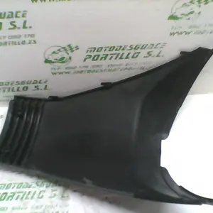 Foto de Carcasa bajo asiento Derbi RAMBLA 300 referencia 123-18-13704 foto 1