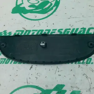 Foto de Embellecedor de cabezón Piaggio BEVERLY 350I referencia 252-23-45912