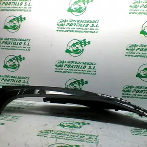 Foto de Carcasa lateral trasera izquierda Kymco AGILITY CITY 125 I referencia 137-22-35297