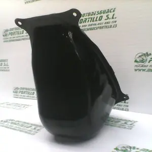 Foto de Deposito gasolina Honda Pcx 125 referencia 412-21-32331 foto 9